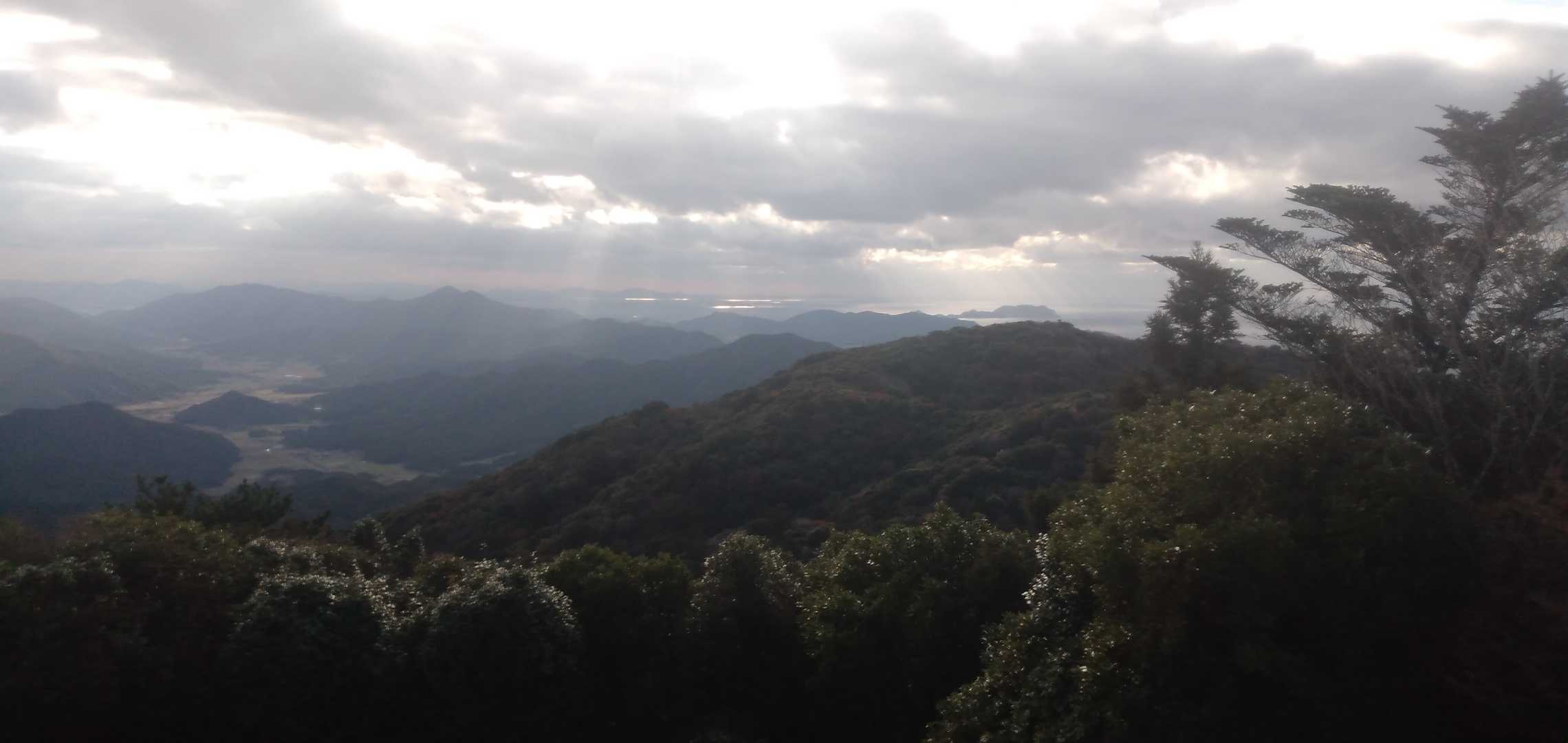 華山 往復コースの写真