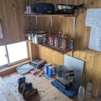 カセットガス持参すればガスコンロ、ストーブ使えます🙇