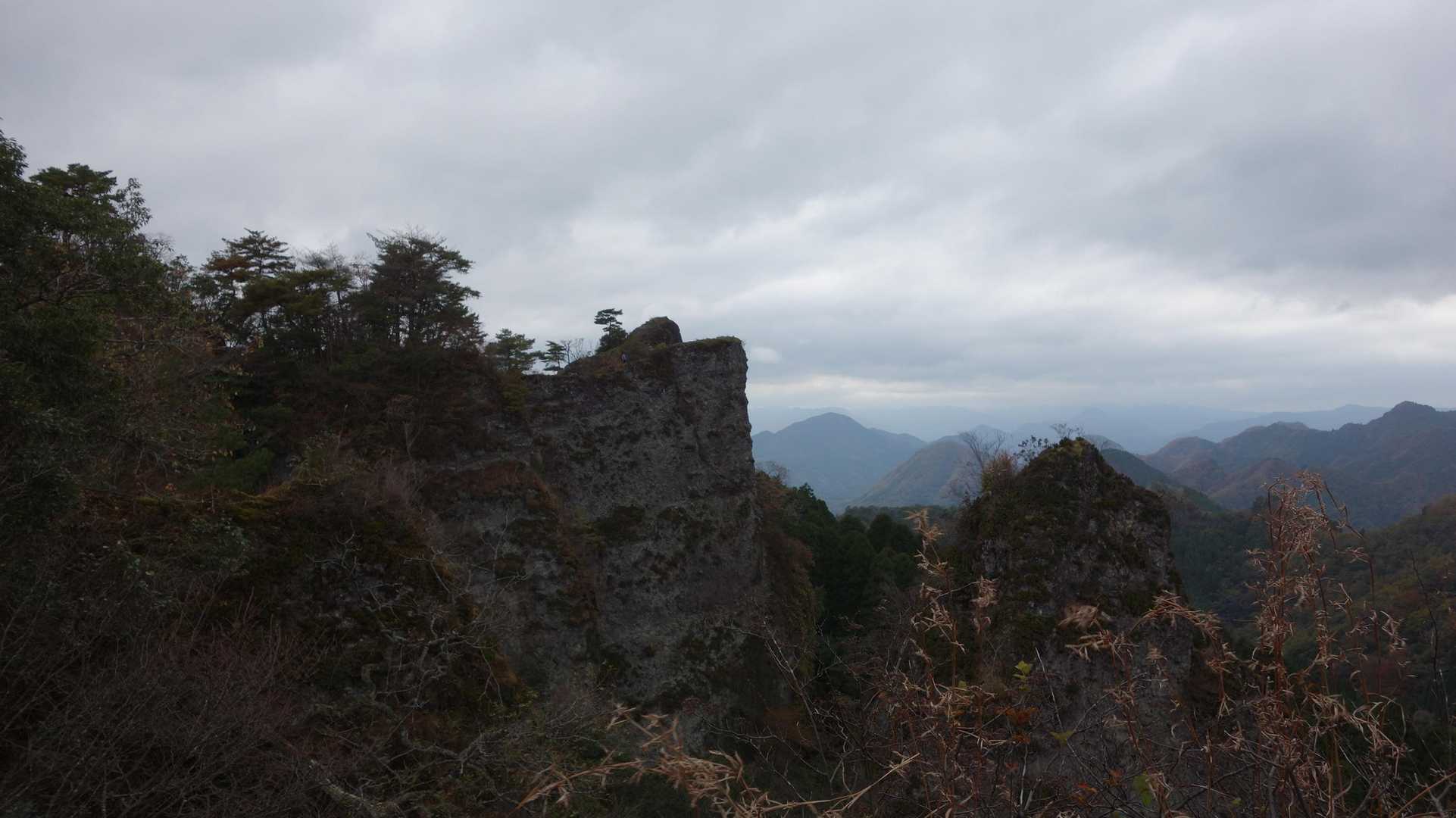 第二登山口-鹿嵐山中央登山口-鹿嵐山-地蔵峠 周回コースの写真