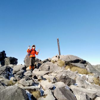 着いた。風強く厳寒