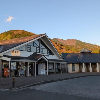 ゴールしました。結構たくさんの方に抜かれましたが予定より早く明るいうちに着いてほっとしました。