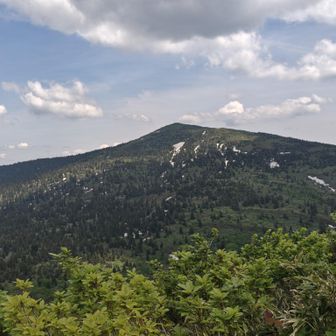 一ノ腰からの森吉山