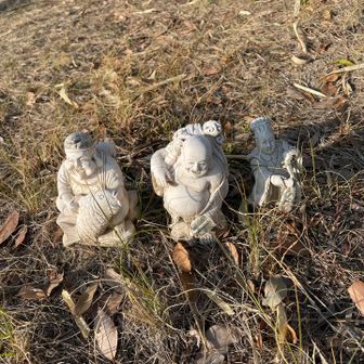 ここだけ看板見つけれなかったけど、
ちっこい七福神さまが置いてあった♪