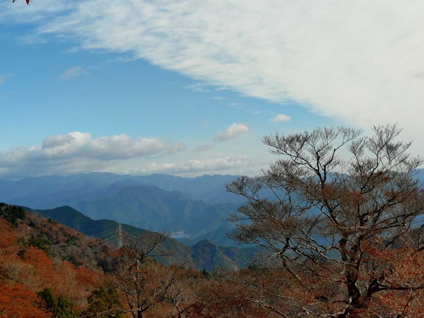 雲が多めですが、神秘的です♫