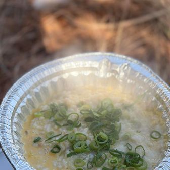 シメの雑炊😋
あったまる〜💕