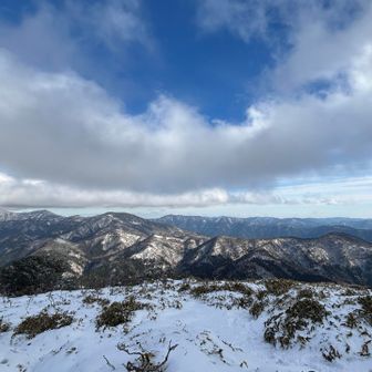 土佐矢筈山の頂上の景色 その②
