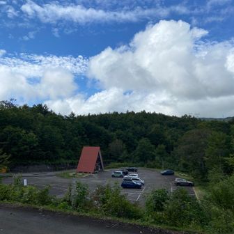 ただいまー！帰りは久々の空！心も青空！
ありがとうございました😊