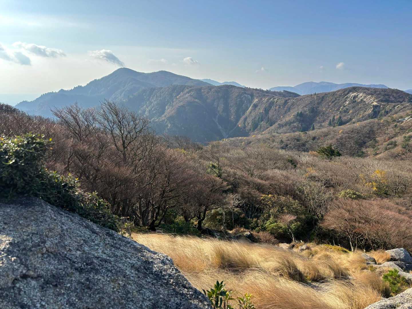 三池岳登山口-三池岳-八風峠-中峠-仙香山-釈迦ヶ岳-北山 周回コースの写真