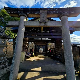 立派な神社
