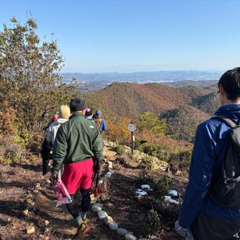 北山付近からしばらくはみんなでハイキング🥾