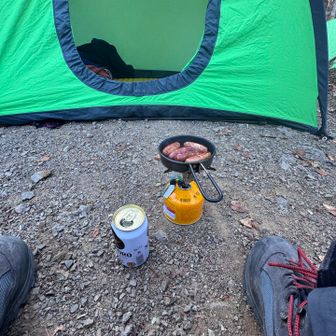 シャウエッセン焼いてビール