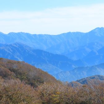 飯豊連峰･･･!
🏔️ 飯豊山（2105ｍ）･･･