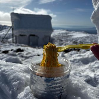 最高の眺めの中でシーフードヌードル🍜