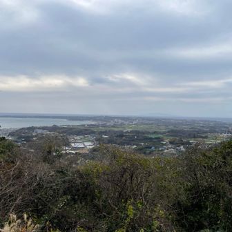 写真には写ってないけど大島や富士山もかすかに見えた！
