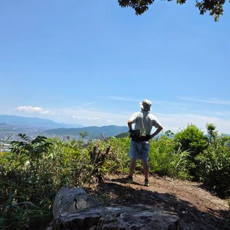 風がカラッとしてて気持ちいい。