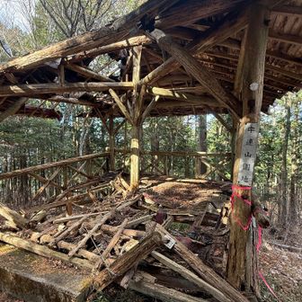 山頂の展望デッキ
さすがに入れない😅