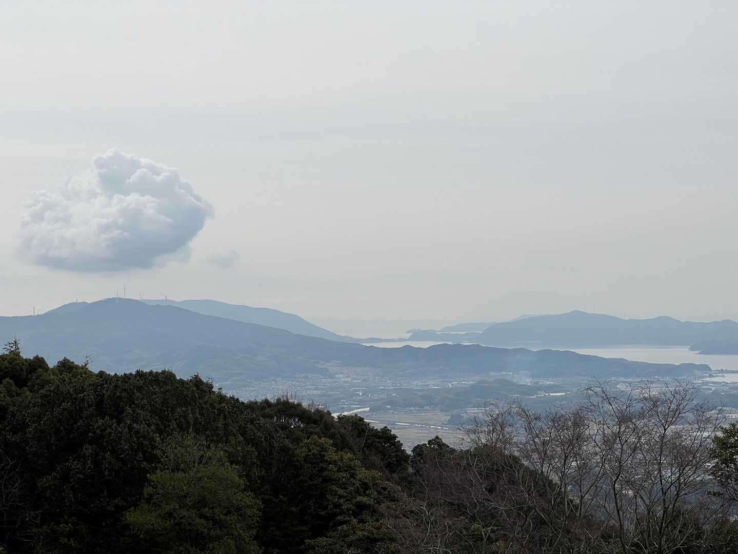 仁王門先に⬆️眺望箇所有りました❣️
大星山・皇座山・上関大橋・上盛山方面📸