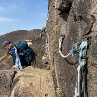 慎重に下りていきます