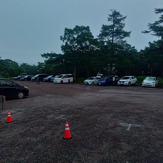 まだ余裕はあるものの5時過ぎにしては多い方では🤔