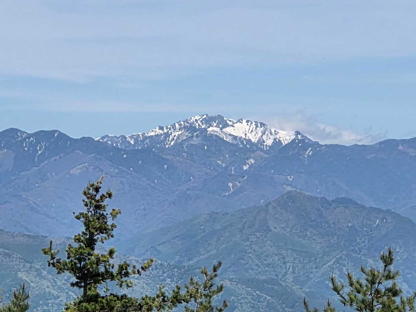 雲が抜けて綺麗な姿を見せてくれました🏔️