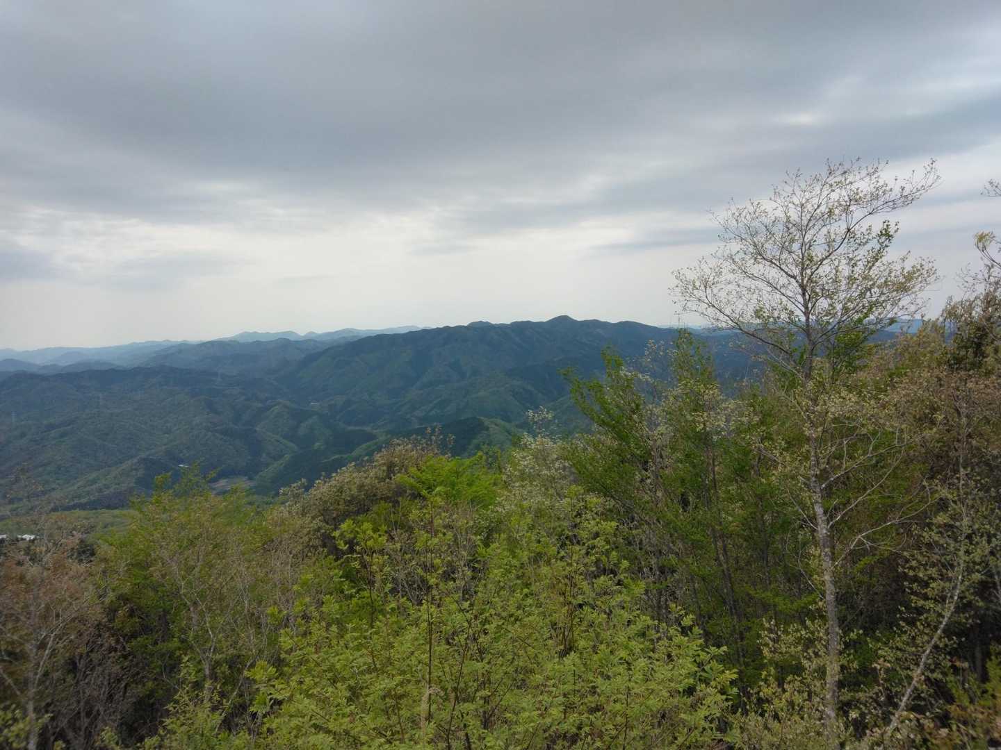 牛頭山、津々良々山方面