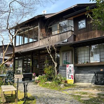 料理旅館　"松本亭"

きじ釜めし　ぉ持ち帰りOK  😊