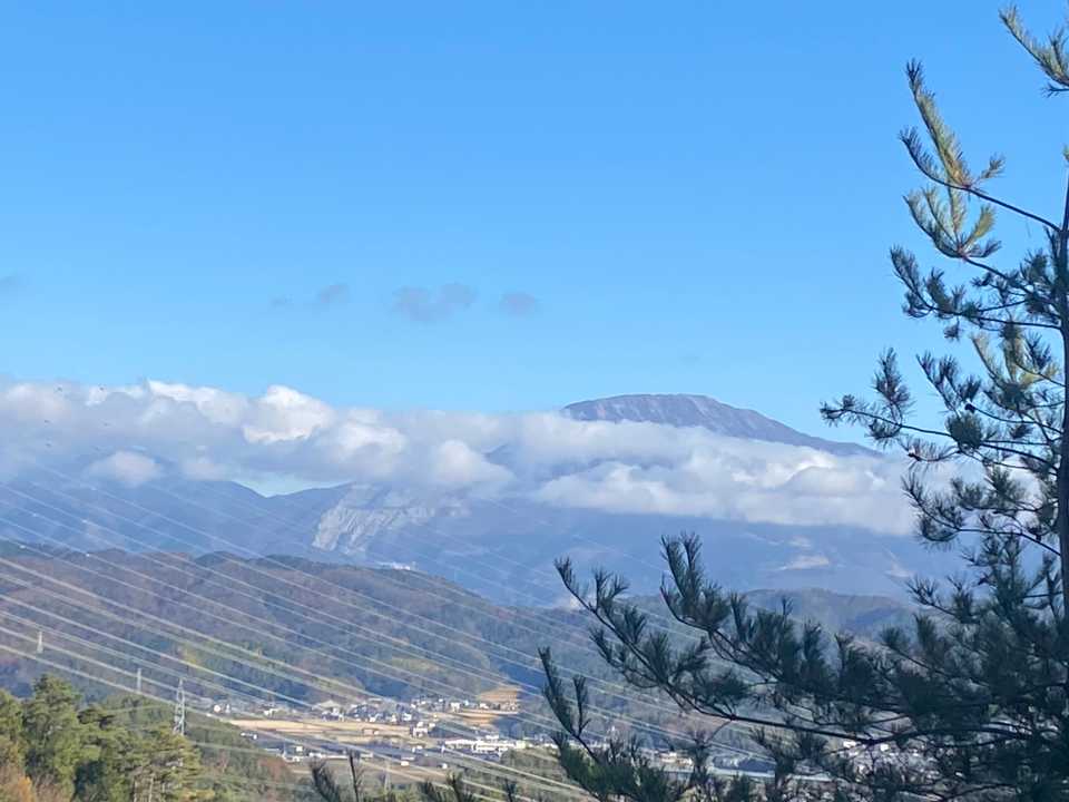 伊吹山