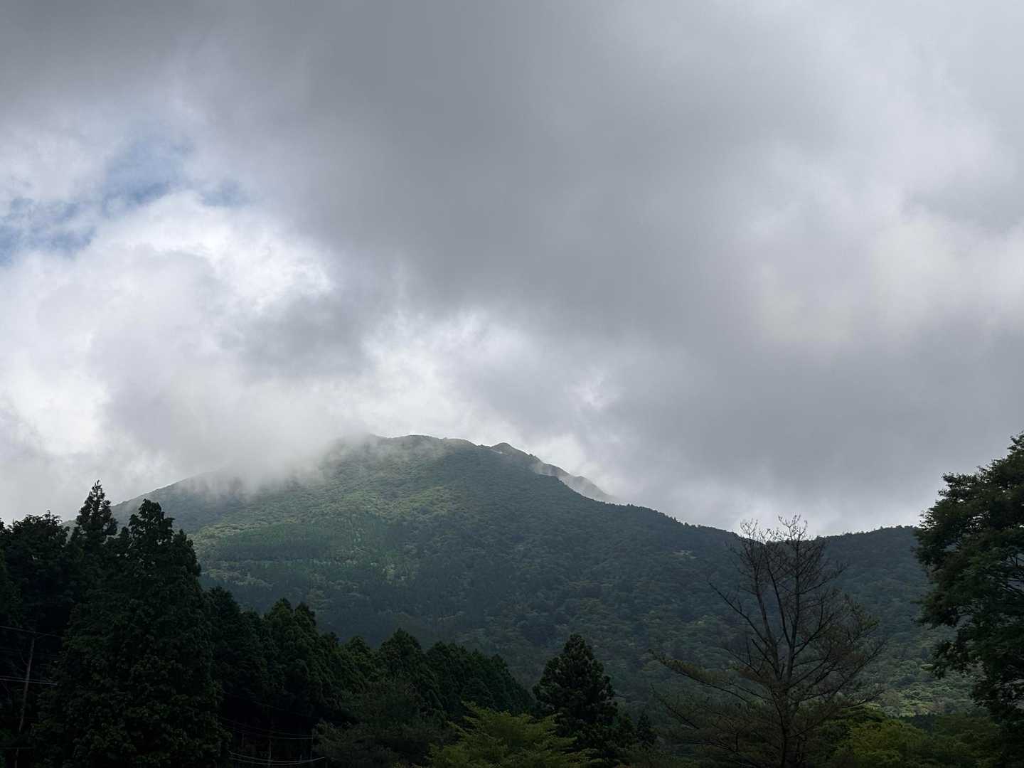 矢岳駐車場から妙見⛰️