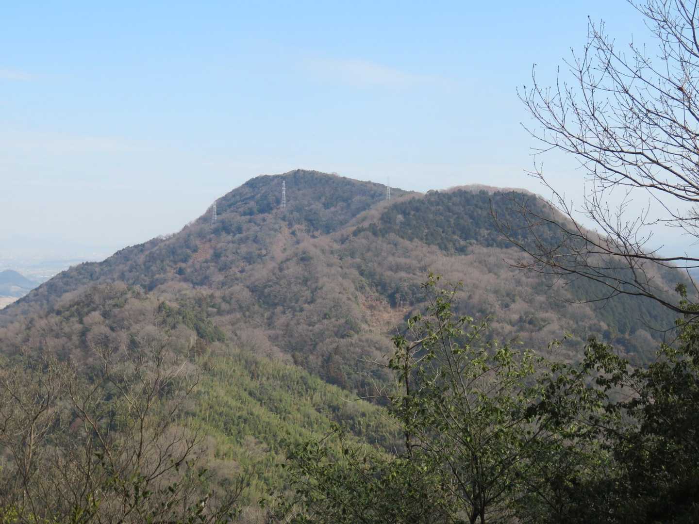 分岐を見落として猫山の急登を登り返し😮‍💨