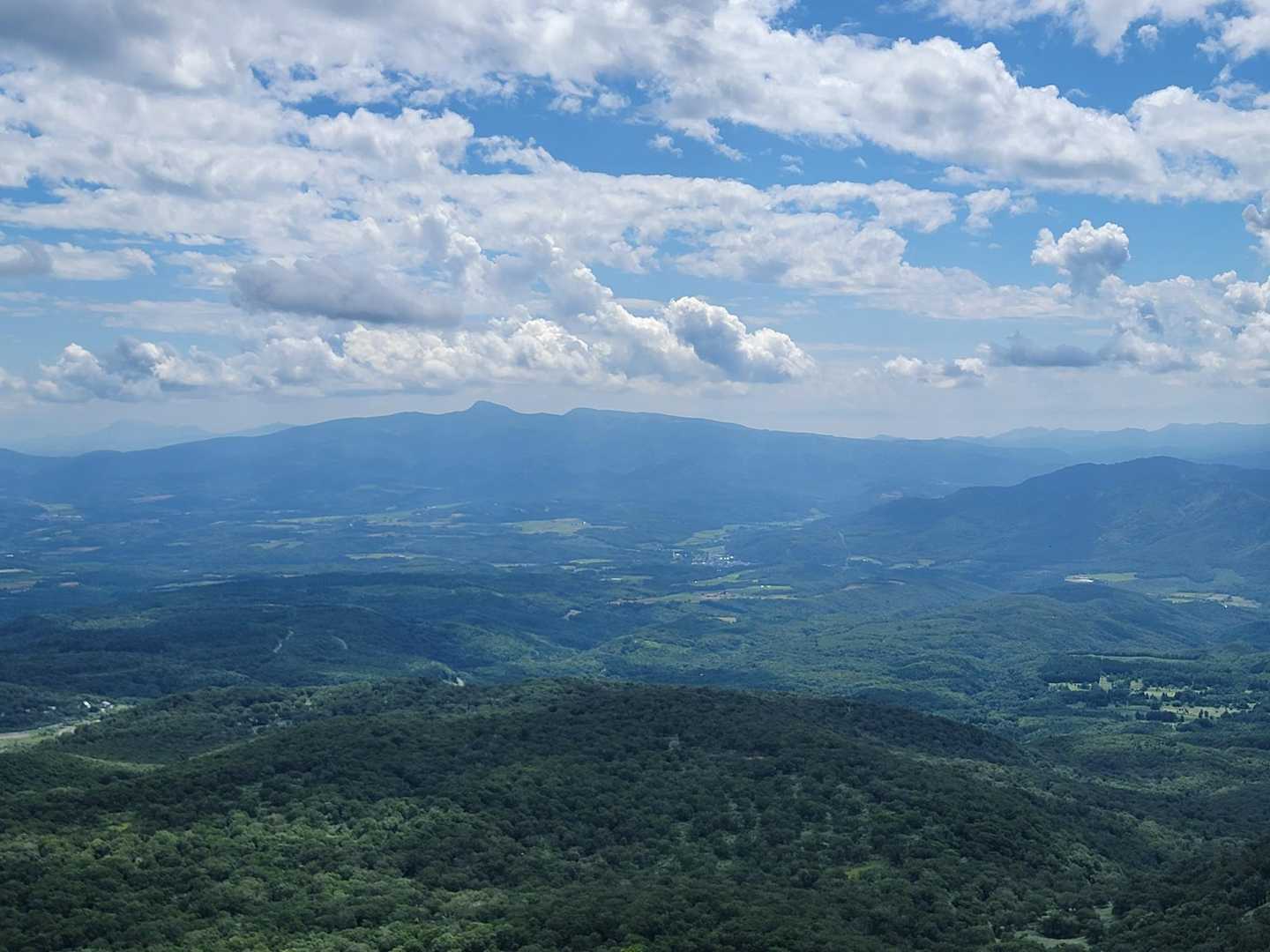 遠くには昆布岳⛰️