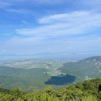 なんとか蛇谷ヶ峰の山頂に到着。
ここからスキー場のエイドまで朦朧としながら歩き切りリタイア。