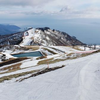 白山方面は見えず