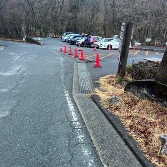 朝5時前くらいに着いたけど、8/10はその段階で埋まってた…