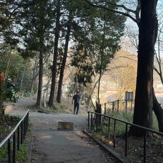 はい下山〜お疲れ様でした🩷
　　帰ってゆるゆるするぞ〜💕

　　　　　　　　　今度こそ❗️おしまい‼️😅