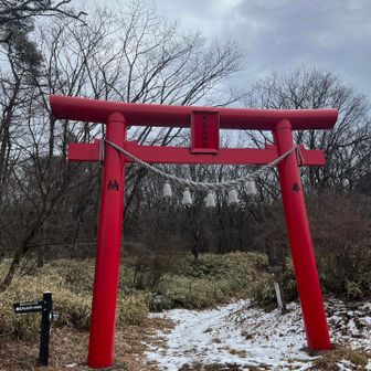 ここから相馬山に登ります