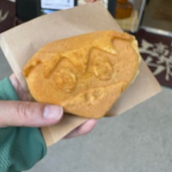 一度バスターミナルに行き、かっぱ焼きゲット
あんこ&クリームチーズ　👍