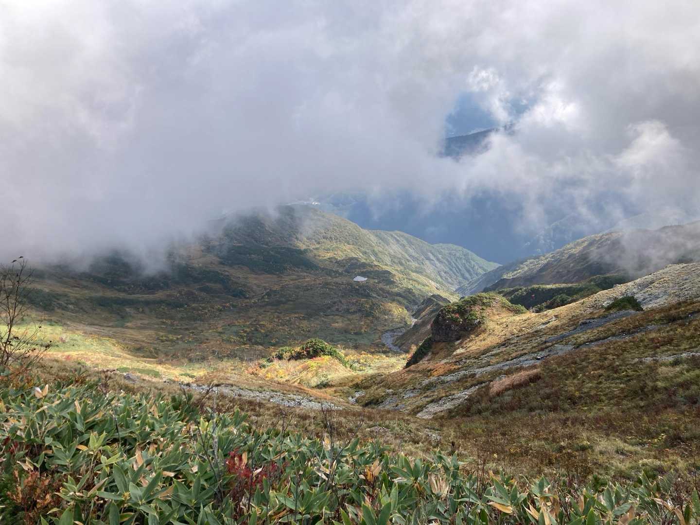 八方山-扇雪渓-丸山ケルン-唐松岳-不帰嶮-天狗の頭-猿倉 縦走コースの写真