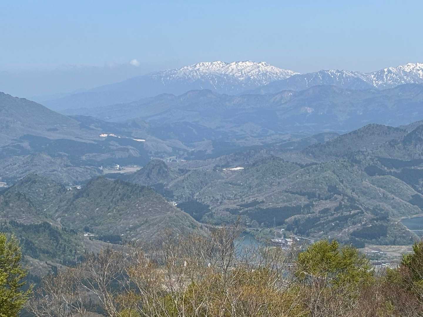 『ニ王子岳』