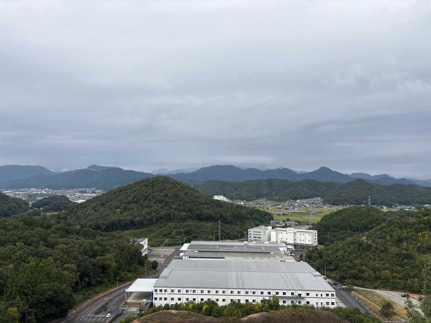 相変わらず曇り