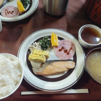 朝食は一般的な和定食といった感じでしょうか。