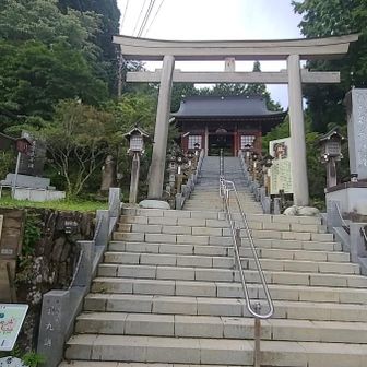 今日は、御嶽神社では
天邪鬼を３つとも📸✨撮るのだ