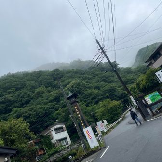 どんよりした中スタート。