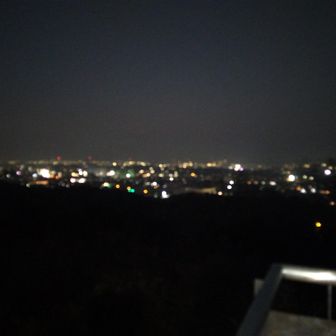 頂上東展望台より、大分市内東部
