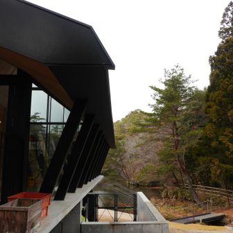 シェールミエール裏手からのシェール槍