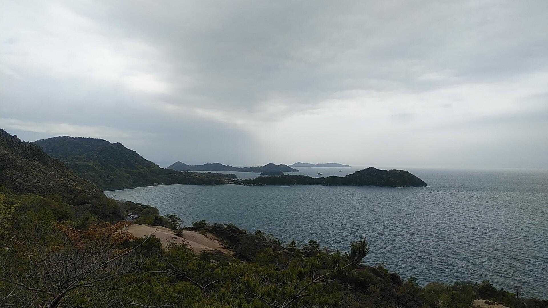 天気が少し回復してくれたお陰で、いつもの景色を楽しめました✨
青空だったらもっと良いんですけどね😄