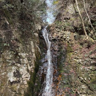 六甲山・長峰山・摩耶山 この滝の名前を知らない