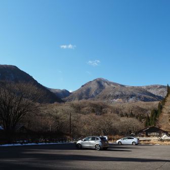 男池駐車場　今日は2番乗り
