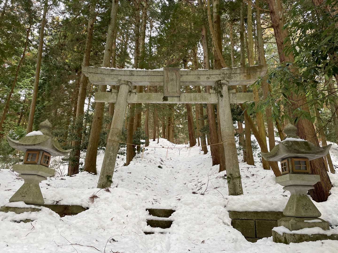 伊吹神社⛩前を⬅️