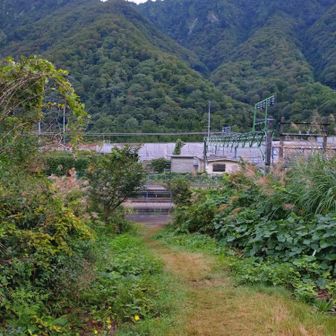 そして土樽駅から登山口への迂回道もよく分からずYAMAP日記で調べて歩き出します💦土樽駅の裏側から迂回します。