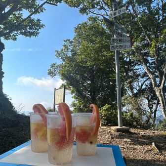 シュワシュワ　フルーツポンチ🍍🍉🍊
暑い時はこれ☝️  炭酸は最高😆